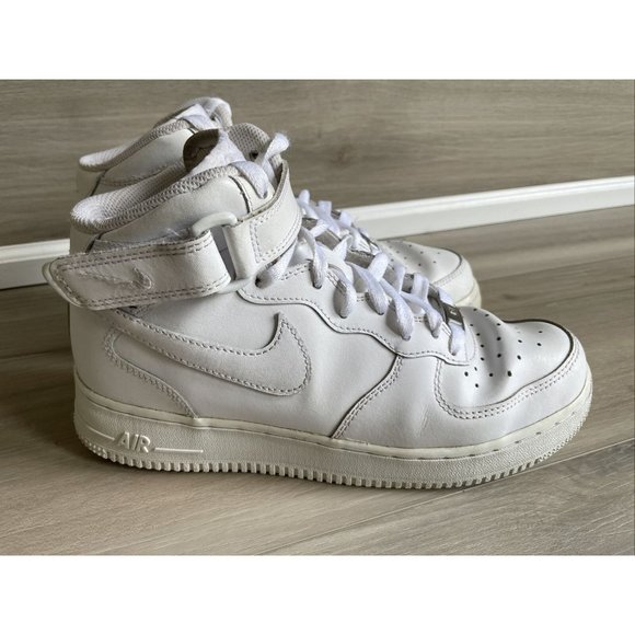 Nike Air Force 1 Mid Sneakers GS Triple White 314195-113 Youth 6Y‎ / Womens 7.5 - Picture 2 of 13